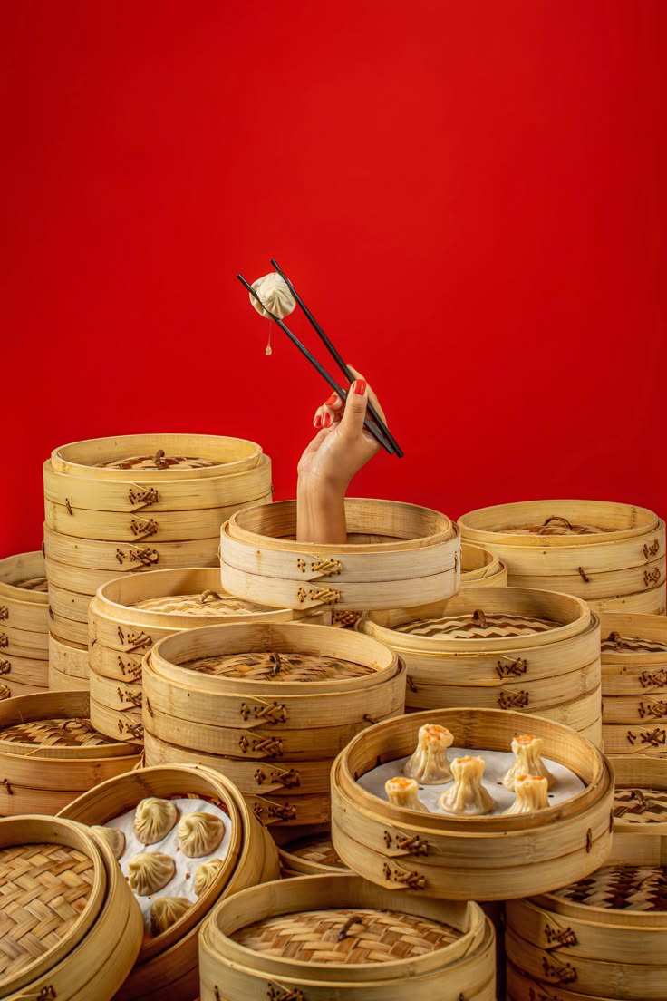 Brand Campaigns: Strategic content & Ads